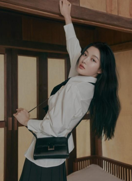 韩国女艺人金裕贞