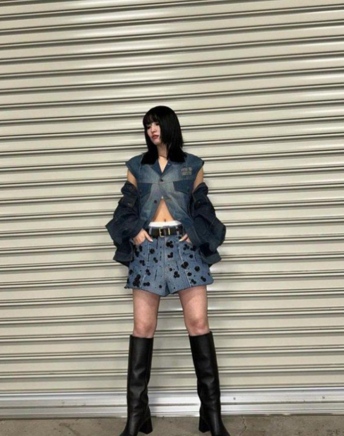 TWICE成员MOMO