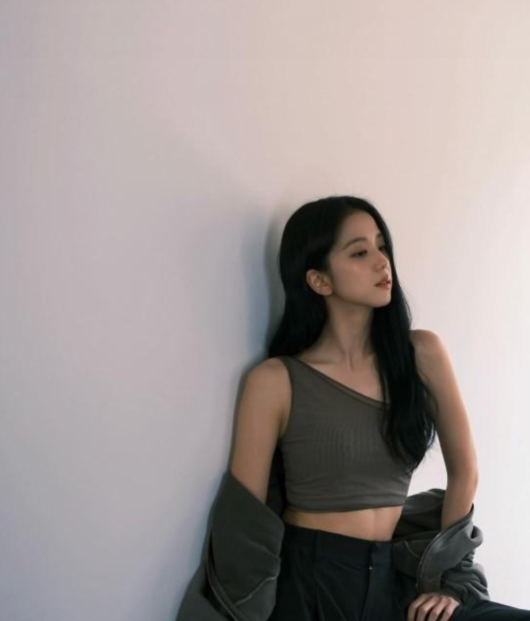 BLACKPINK成员JISOO