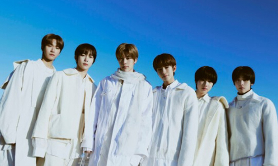 PLF7Q2{L@@8Y787A}4{~I27