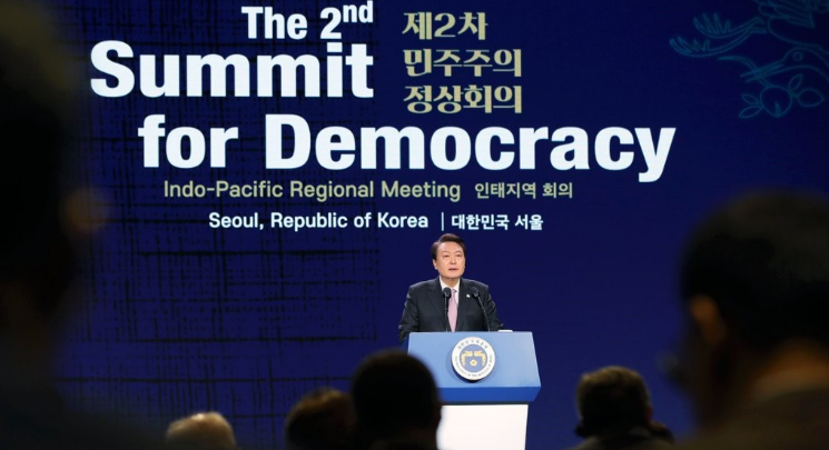 L2K[BB@@$U16JN%KP5H8VL3