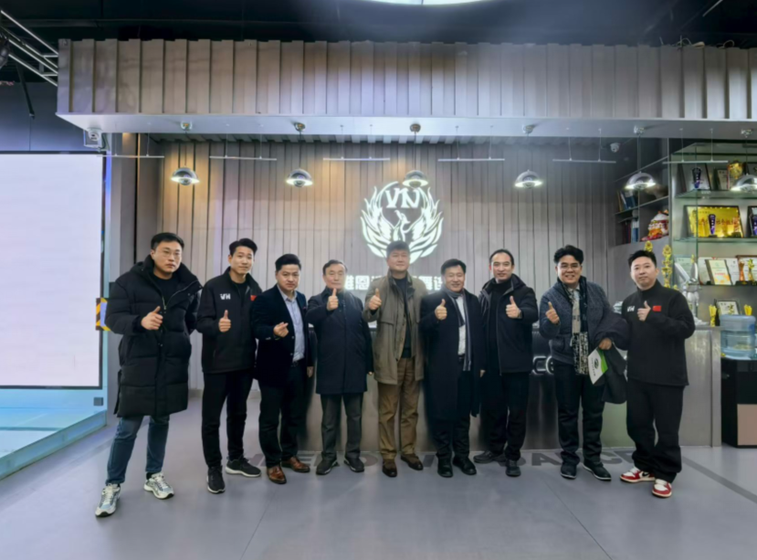 W1R~(JUNEYELC2VK9F7H)JR