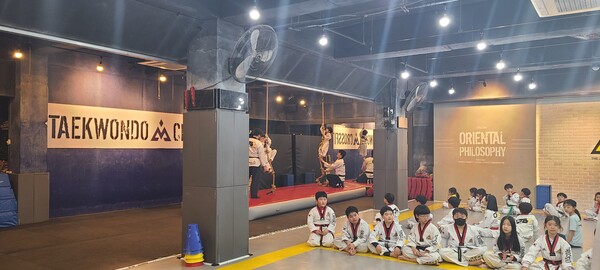 3dd393f8c36fddeee913c3a40d57c55c_317623_318677_1116